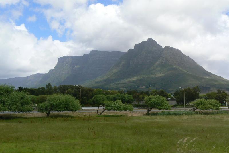 37 CAPE TOWN Table Mountain